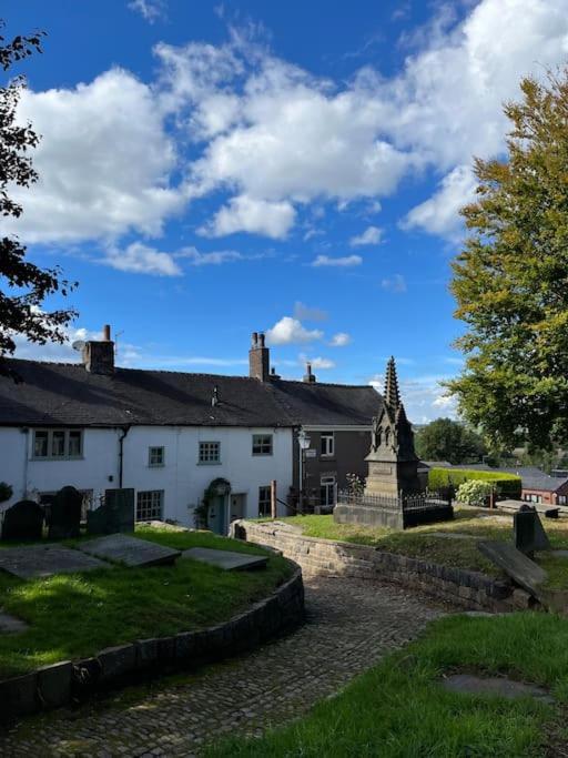 No5 At 53 - 2 Bed Apartment In Leek, Staffs Peak District Εξωτερικό φωτογραφία