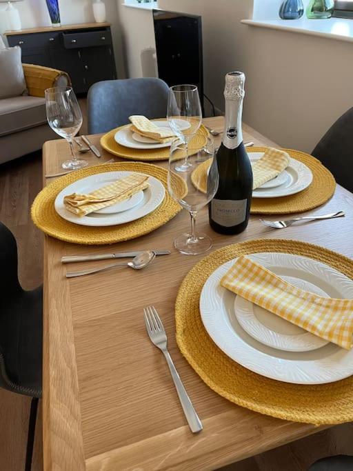 No5 At 53 - 2 Bed Apartment In Leek, Staffs Peak District Εξωτερικό φωτογραφία