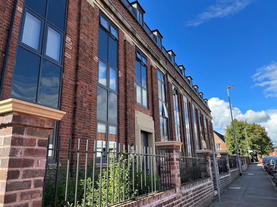 No5 At 53 - 2 Bed Apartment In Leek, Staffs Peak District Εξωτερικό φωτογραφία